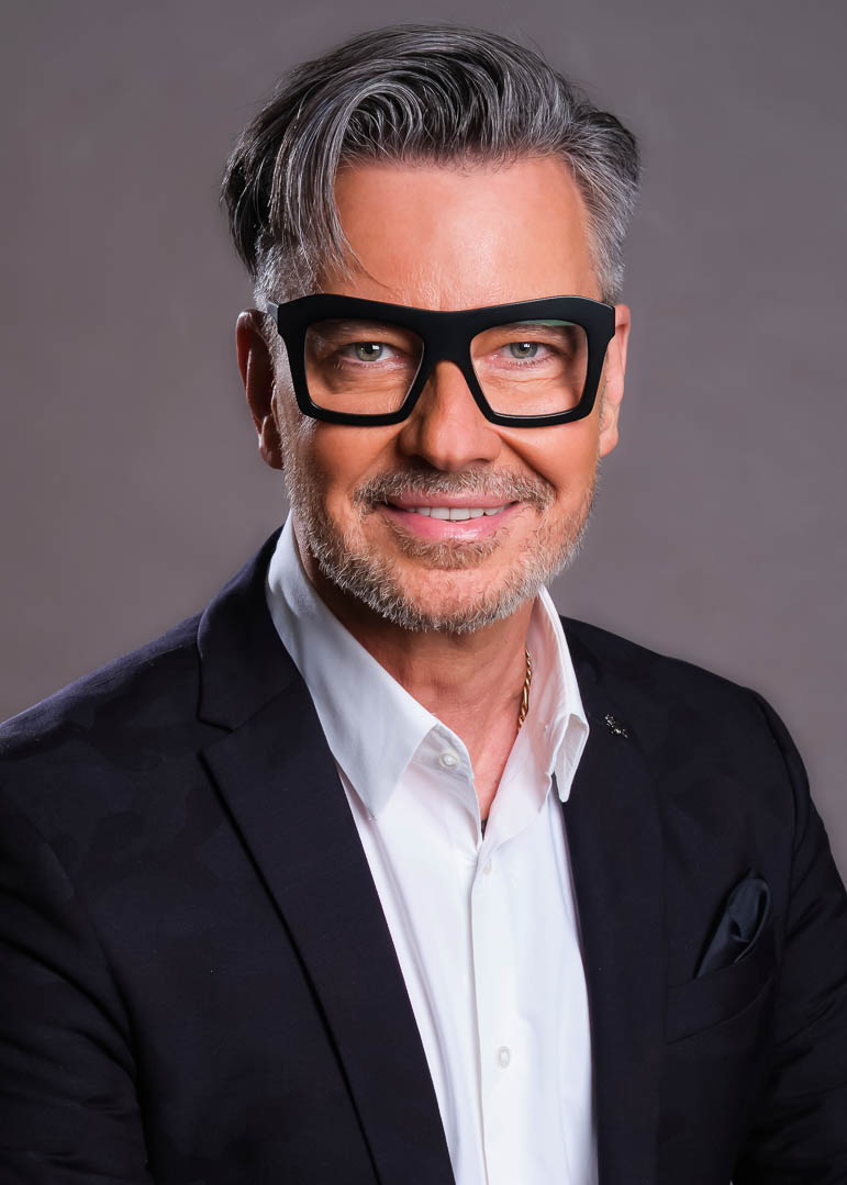 7 Pierre Couleur 2