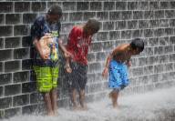 Robert Yves Jeu d enfants